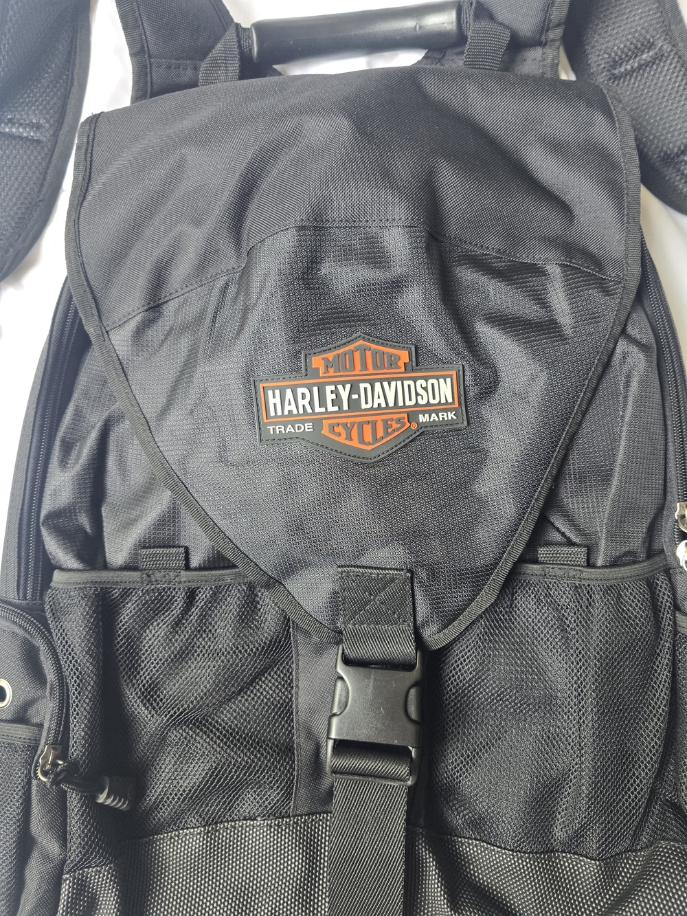 Harley-Davidson Men's Black Logo Helmet Backpack - Picture 3 of 14